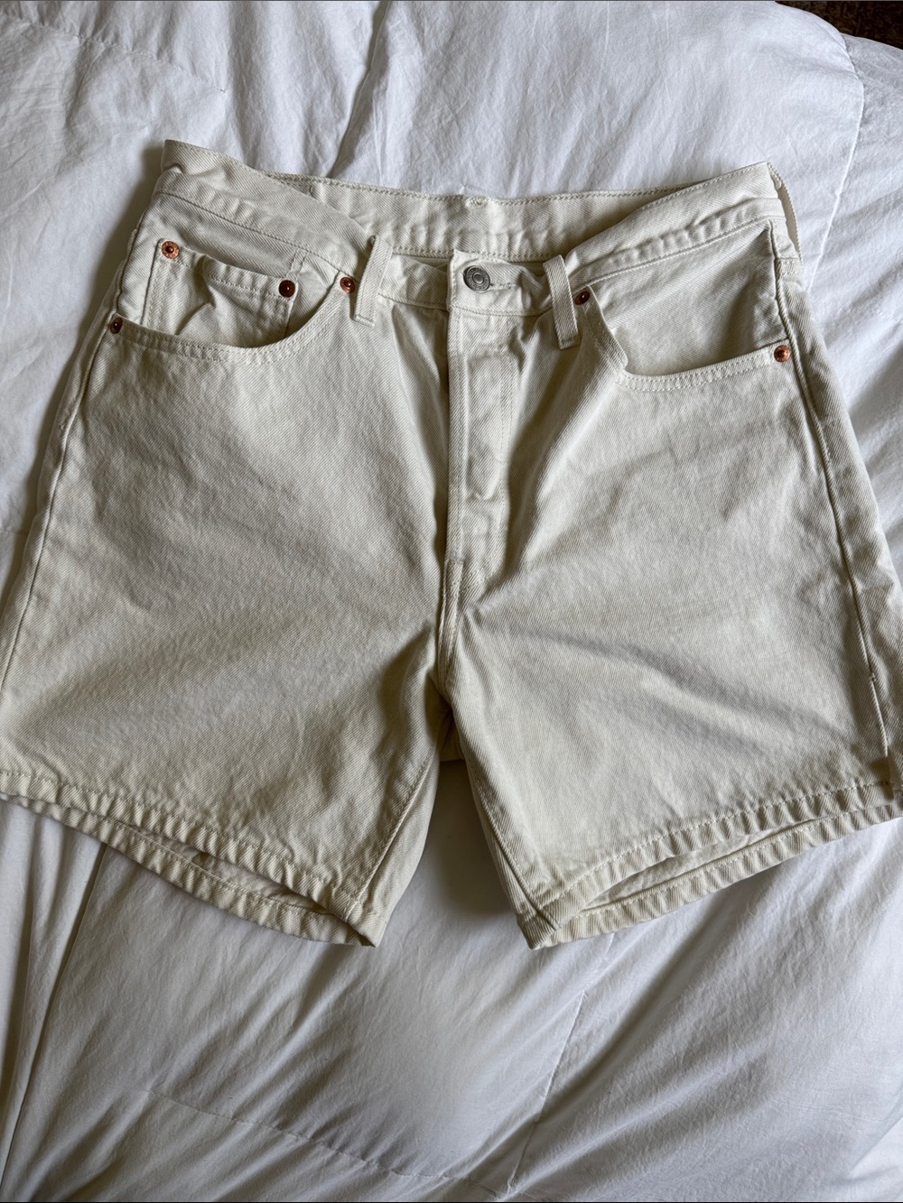 Levi's 501 Cream/Off-White Jean Shorts